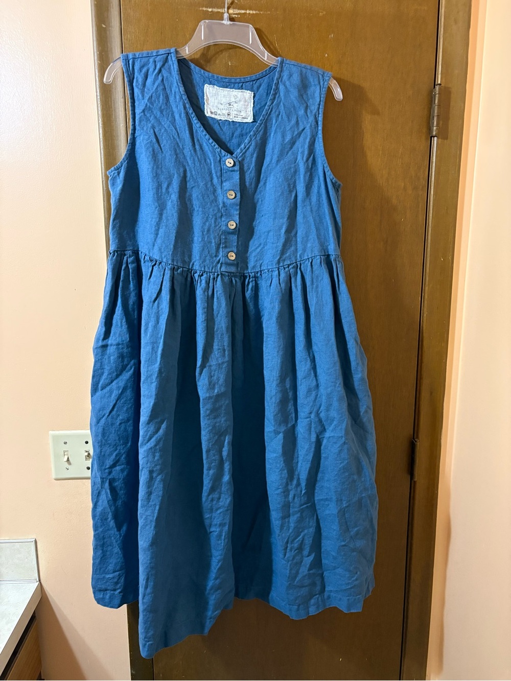 notPERFECTLINEN Sleeveless Blue Linen Midi Dress